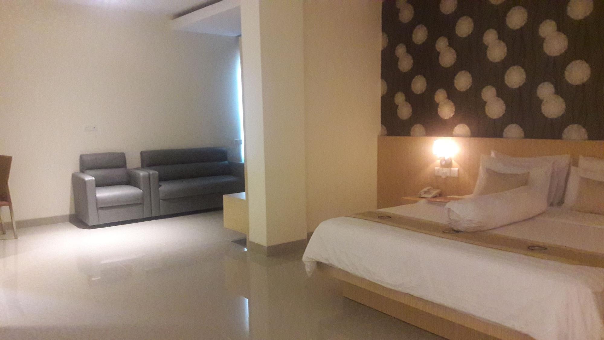 Kaliban Hotel Batam Εξωτερικό φωτογραφία