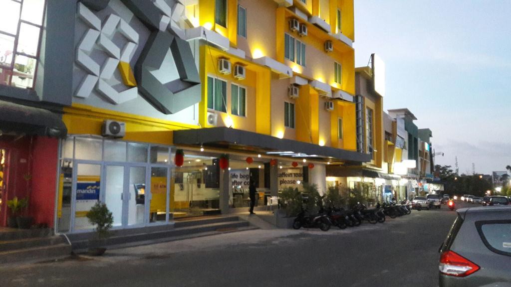Kaliban Hotel Batam Εξωτερικό φωτογραφία